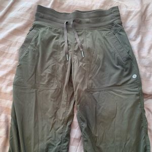 Lululemon Dance Studio Pant Lined size 4